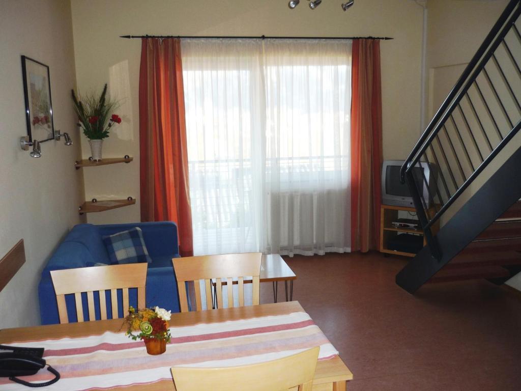 Pension Im Malerwinkel Kallmuenz Room photo